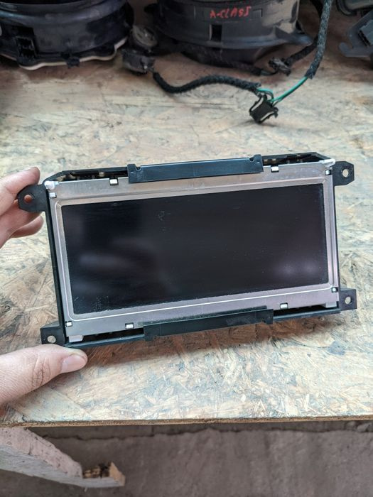 Display MMI Audi A6 C6 model basic (roșu)