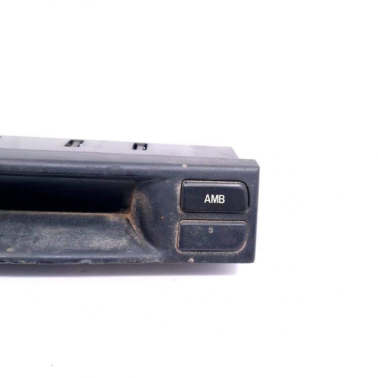 Display Multifunctional / Afisaj Central