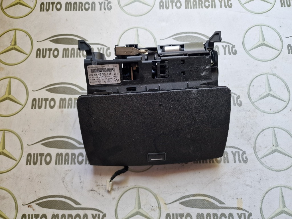 Display navigatie Mercedes C-class W204 cod A2048204697