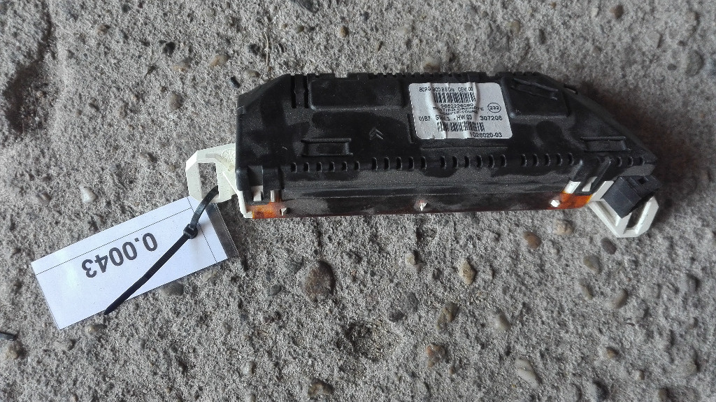 Display volan Citroen C4 cod : 966222608