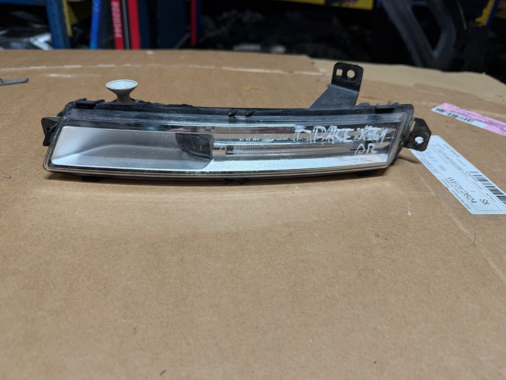 DRL dreapta Jaguar F-Pace X761 Halogen LED 2017/2018/2019/2020