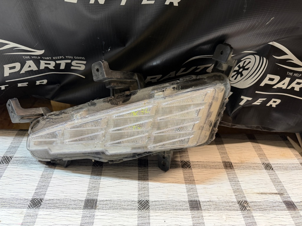 DRL / Proiector lumina zi stanga Hyundai i30 Facelift 2020/2021/2022/2023