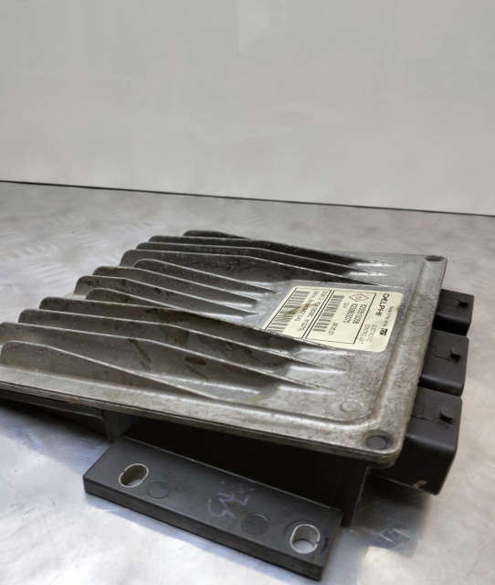 ECU Calculator Delphi 1.5 DCI 820051058 
