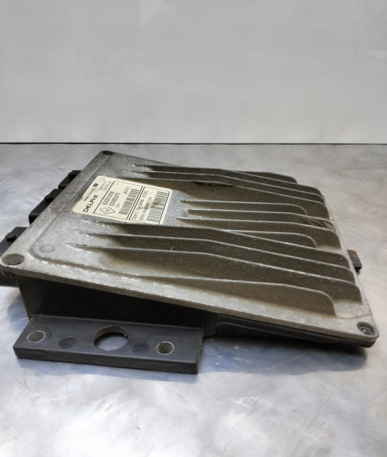 ECU Calculator Delphi 1.5 DCI 820051058 