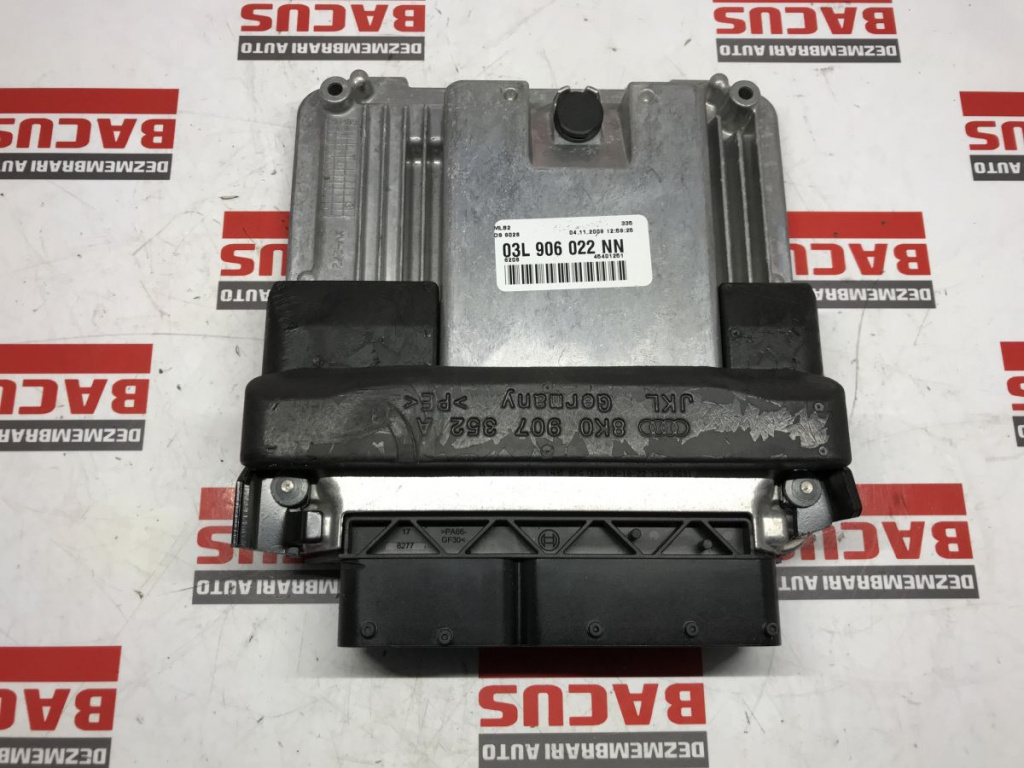 ECU Calculator Motor AUDI A4 B8 2.0 TDI COD 03L906022NN