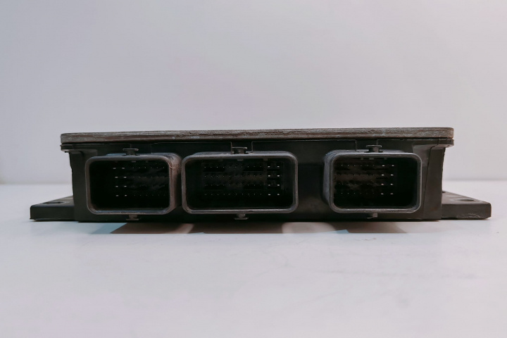 ECU Calculator Motor Delphi 8200334419 /