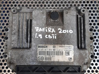 ECU / Calculator Motor Opel Zafira B 1.9 CDTI 2010 0281017064 / 55575556