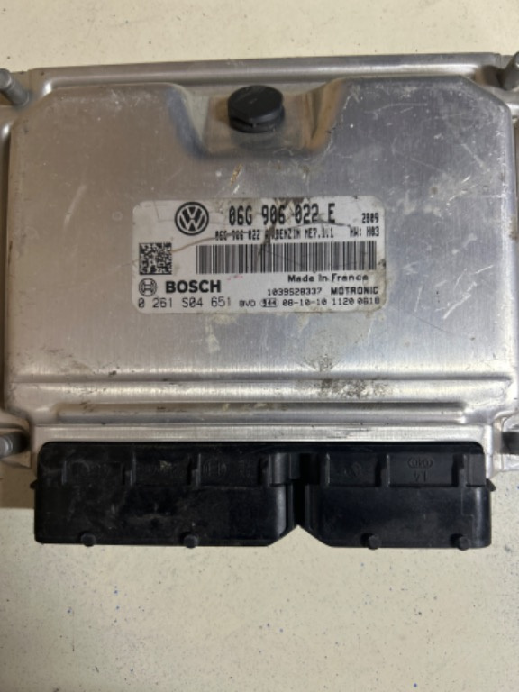 Ecu calculator motor touran 2.0 MPI 2009 cod ;06G906022E