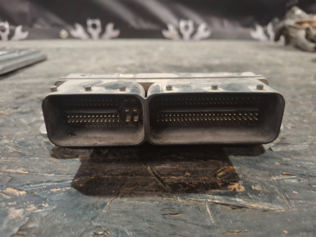 ECU Calculator motor Volkswagen 2.0BMP 03G906021AB - imagine 2