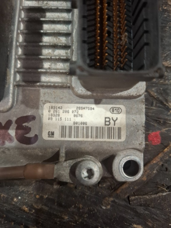 ECU Calculator motor Z10XE Corsa C 0261206072 - imagine 3