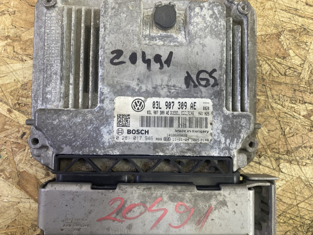ECU motor VW Passat B7 2.0TDI B7 Automat DSG combi 2012 (03L907309AE)