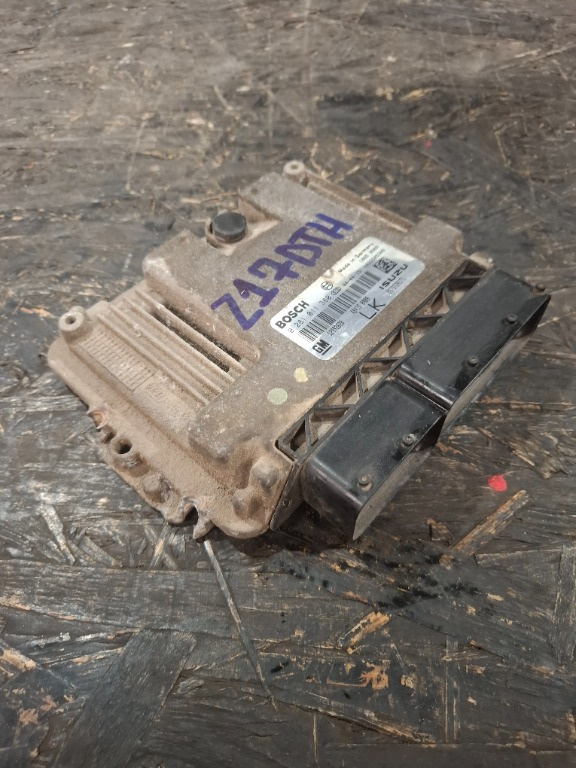 ECU Opel 1.7 Z17DTH 0281011380 - imagine 3