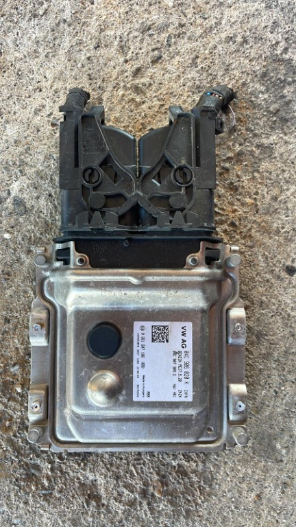 ECU Skoda CITIGO 1.0 MPI cod 04C906020K 