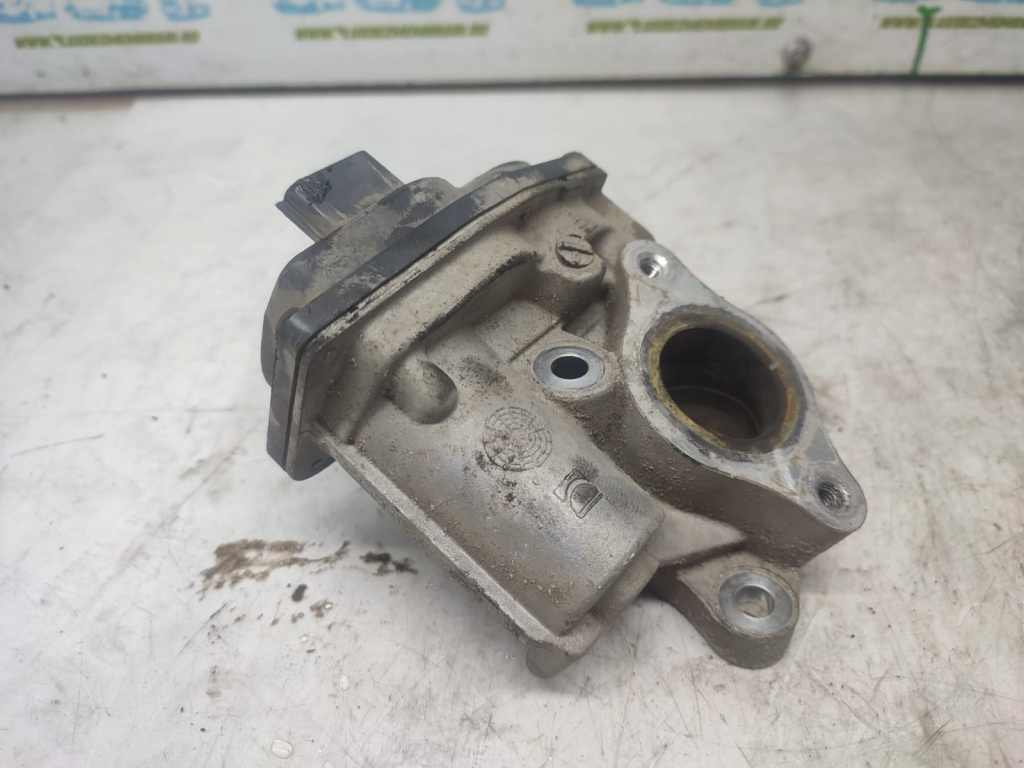 EGR 147102557R 1.5 dci k9k626 Dacia Dokk