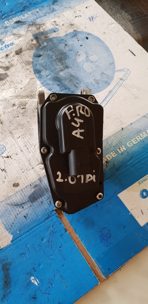 EGR Audi A4 2.0 TDI, Cod produs: 03L 131