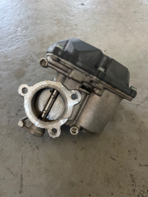 EGR Audi A4 B8 A5 A6 C7 Q5 Motor 2.0 Die
