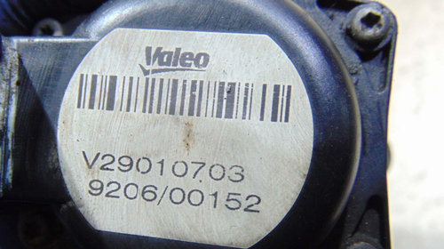 EGR avand codul V29010703 pentru Ford Focus 2 Facelift 2011