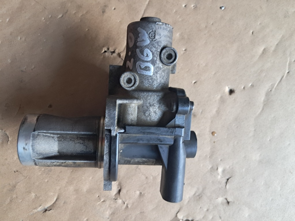 EGR COD 038131501BH Pierburg Passat B5.5