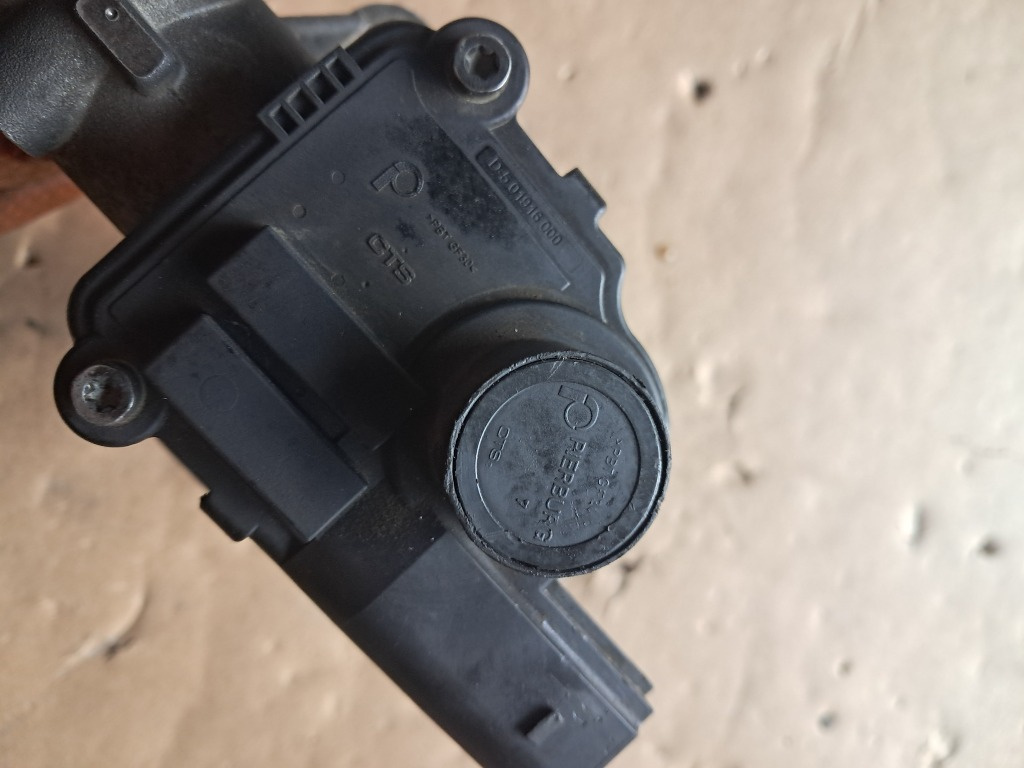 EGR COD 038131501BH Pierburg Passat B5.5