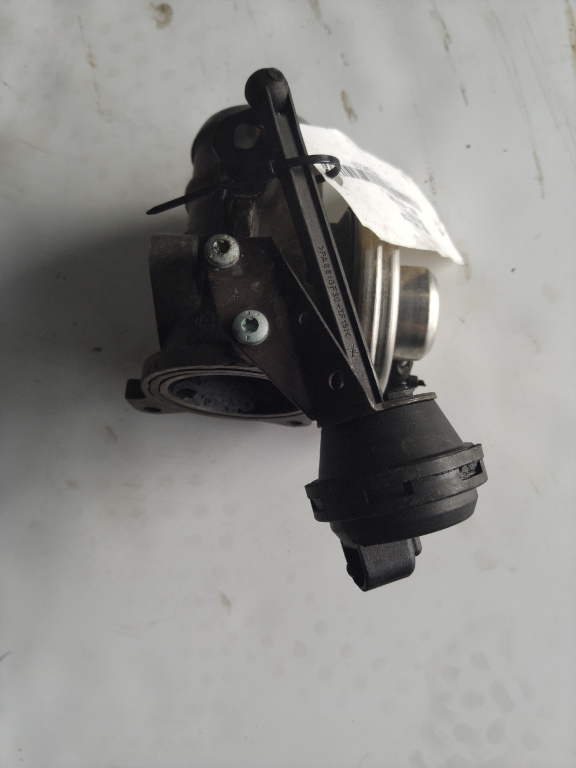 Egr cu clapeta Audi A2 an 2004 cod piesa 045131501D