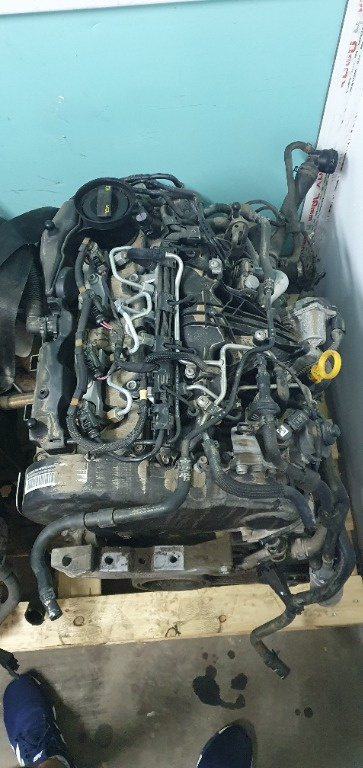 EGR racitor gaze Audi A1 2.0 TDI tip motor CFH