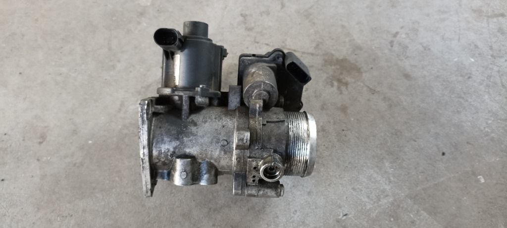 EGR Volkswagen Transporter T5 2.5 tdi 2.