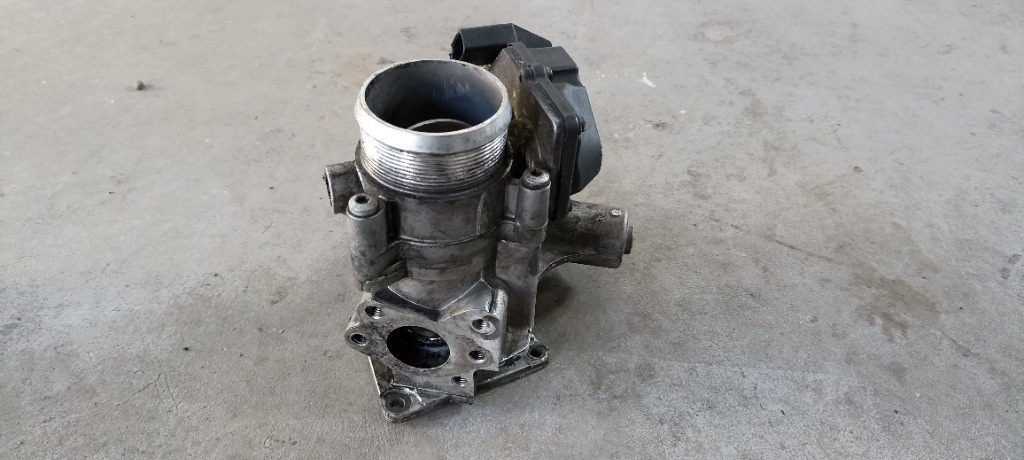 EGR Volkswagen Transporter T5 2.5 tdi 2.