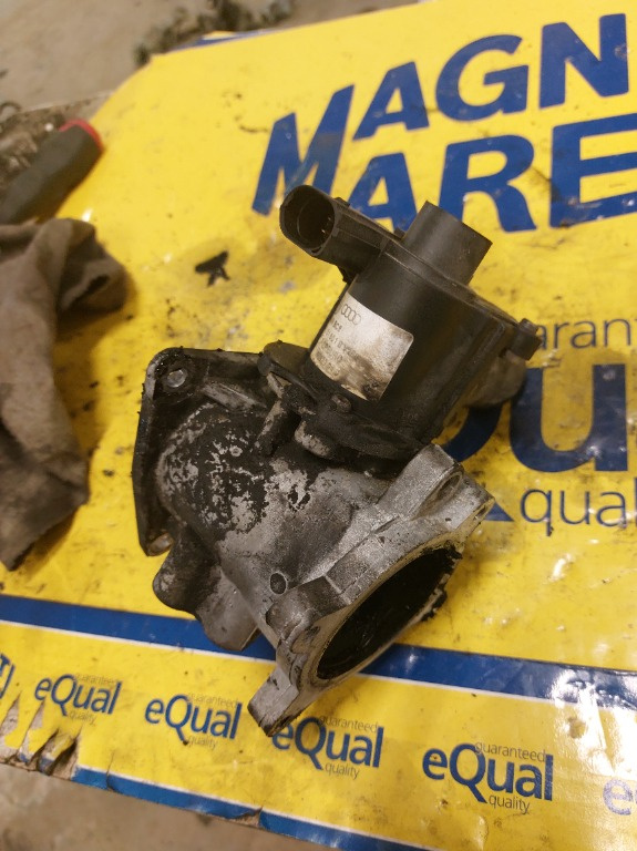 EGR VW Crafter T5 Touareg 2.5 TDI cod 076131501B