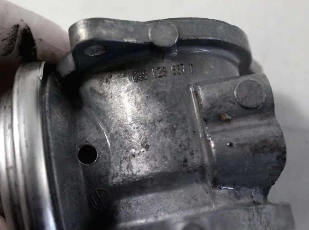 EGR VW JETTA 2.0 TDI COD 038131501AN