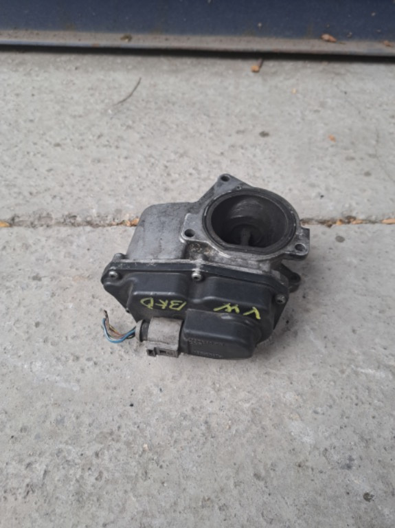 EGR VW Passat B6 2.0 TDI cod 03L131501E 