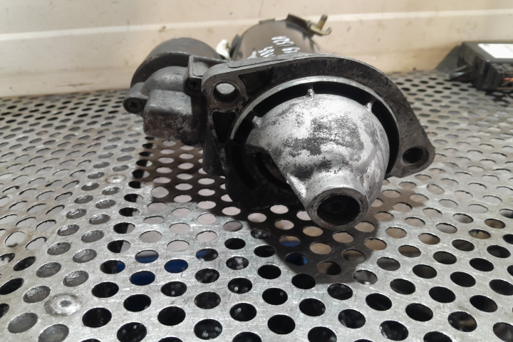 Electromotor 001110122 / 068911024C 0011