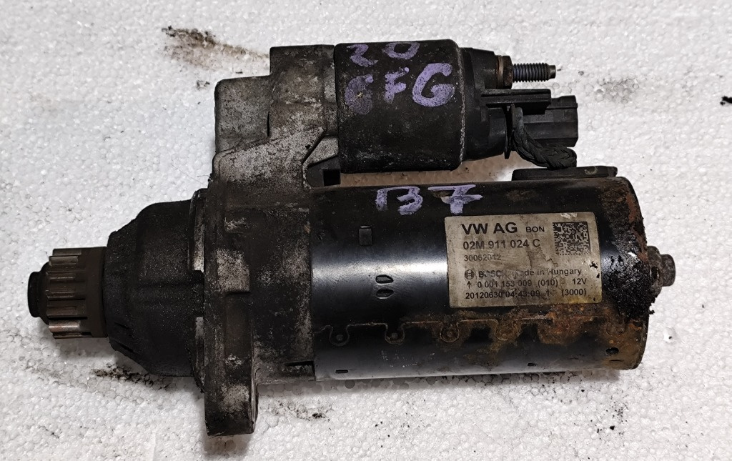 Electromotor 02M911024C VW Transporter T5 2.0 TDI an fab. 2009 - 2015