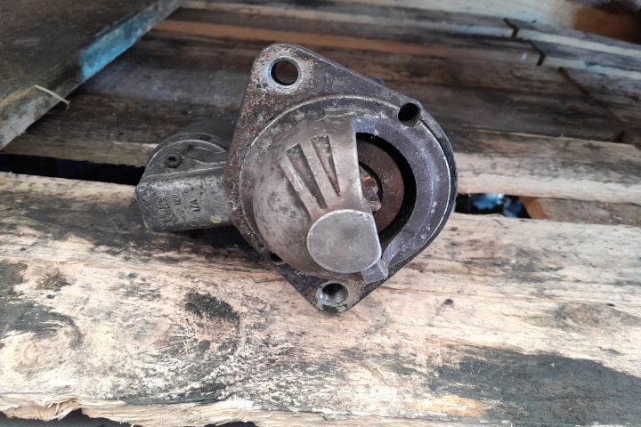 ELECTROMOTOR 076911023B / TS24E13 076911