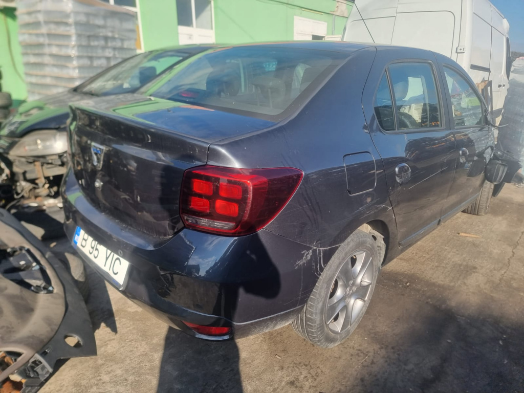 Electromotor 1.0 sce B4D400 Dacia Logan 