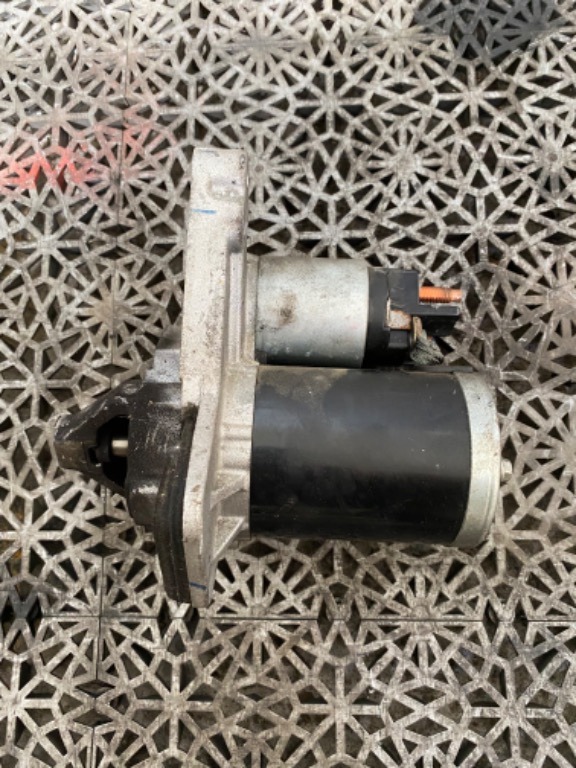Electromotor 1.2 TCE Dacia Logan cod 233
