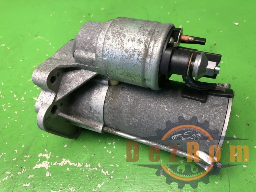 Electromotor 233003329R Dacia Logan I Ex