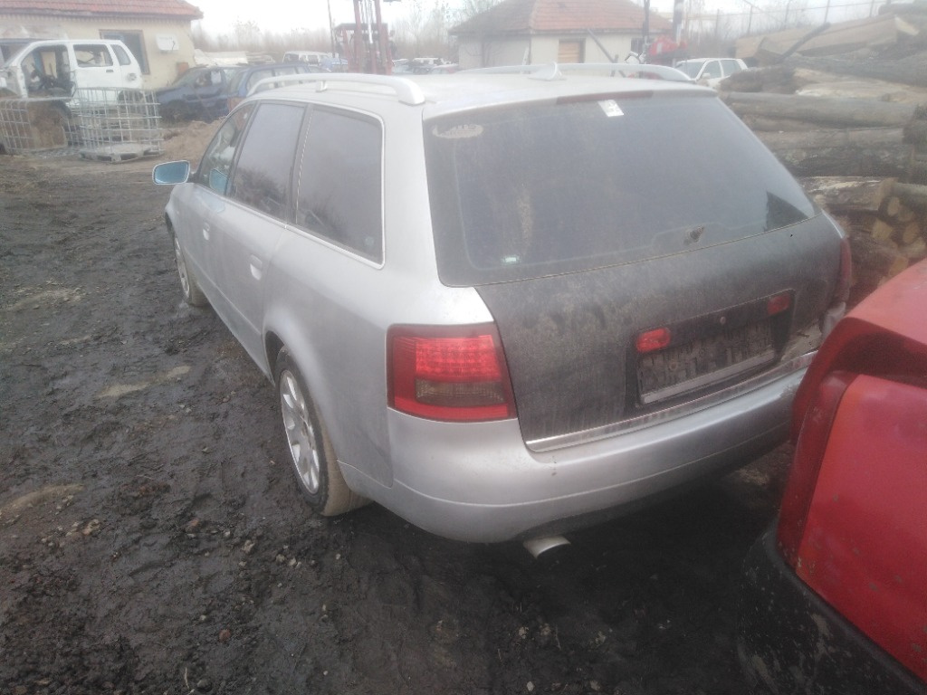 Electromotor Audi A6 C5 2000 Combi 2.5 T