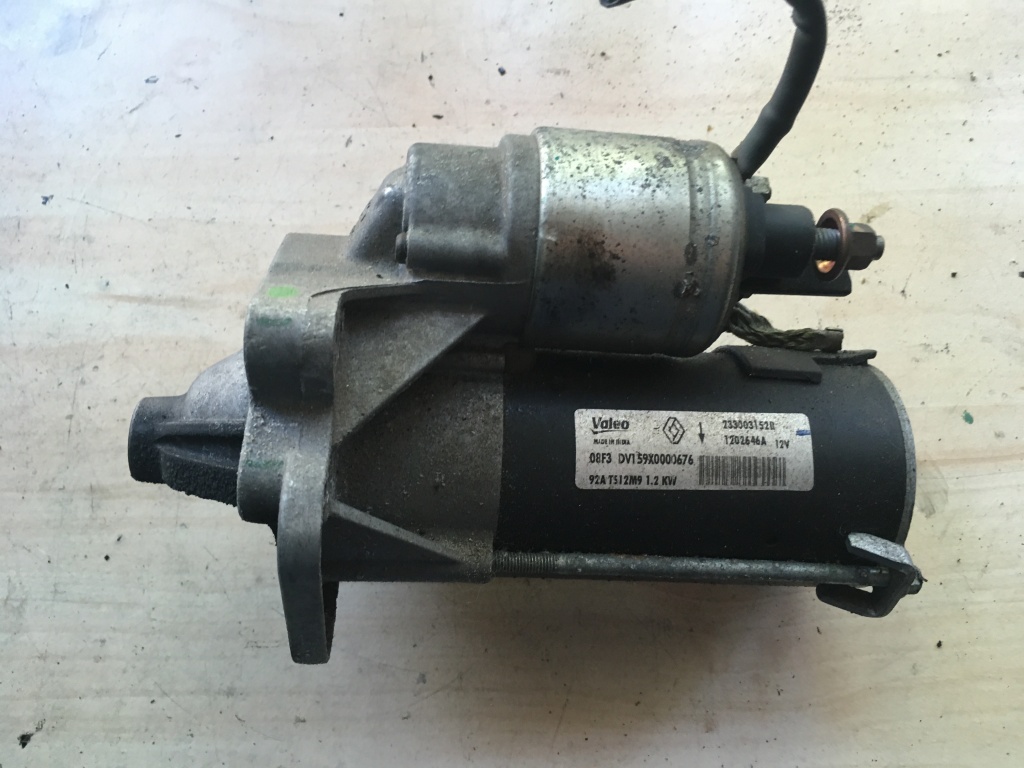 Electromotor dacia duster 1.5 dci cod 233003152r