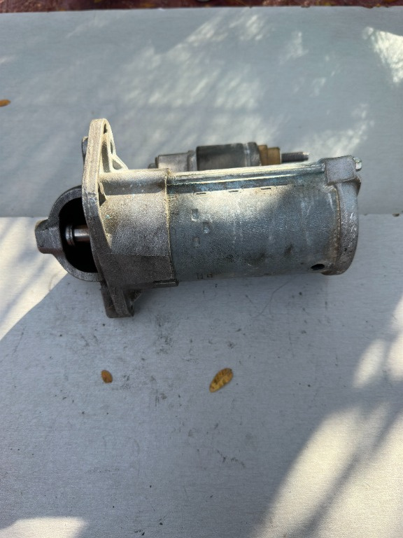 Electromotor Dacia Duster 1.5 DCI cod 23