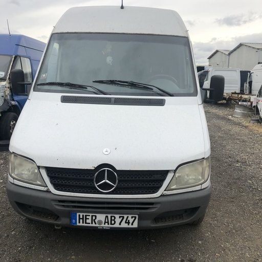 Electromotor Mercedes SPRINTER 2004 Autoutilitara 