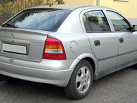 Electromotor Opel Astra G 1.6i tip motor Z16XEP