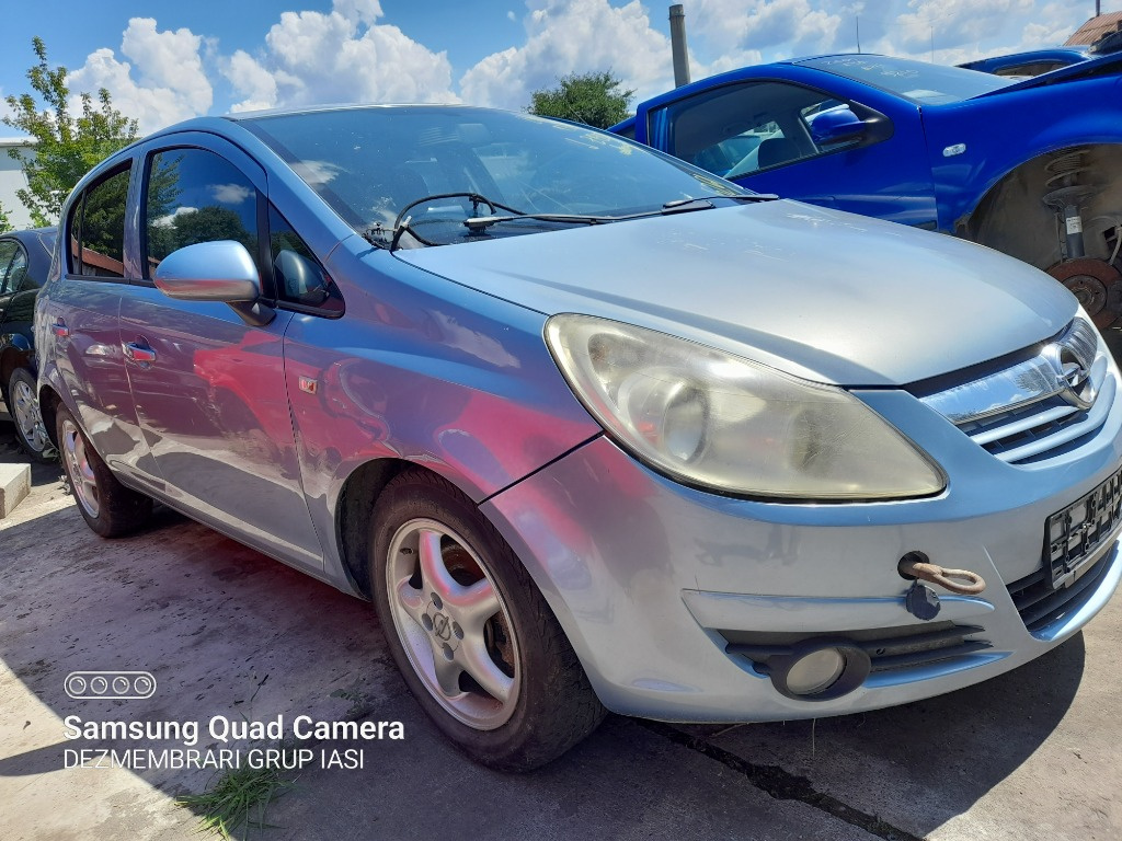 Electromotor Opel Corsa D 2008 hatchback