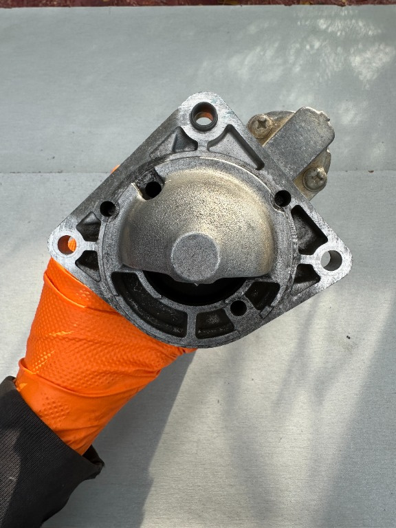Electromotor Opel Signum 2.0 CDTI cod 55