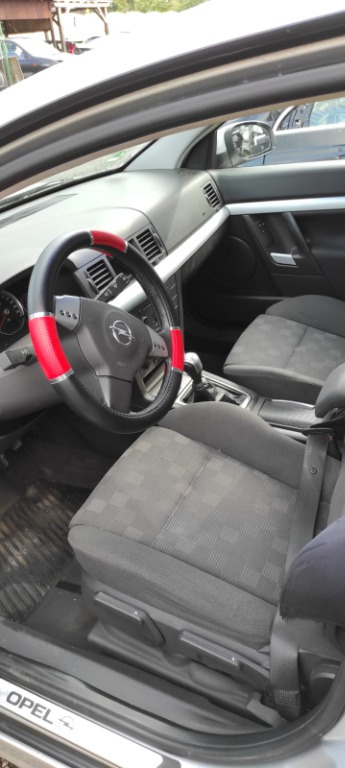 Electromotor Opel Vectra C 2002 hatchbac