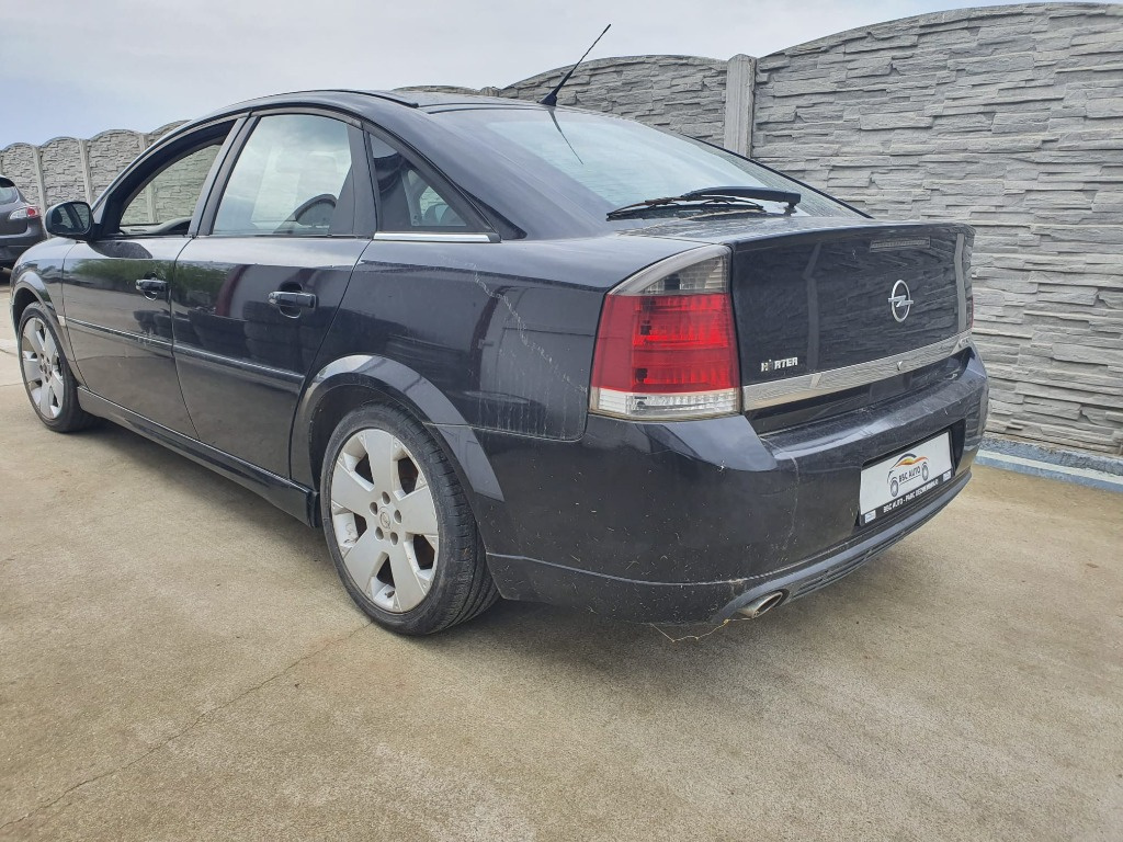 Electromotor Opel Vectra C 2005 Hatchbac