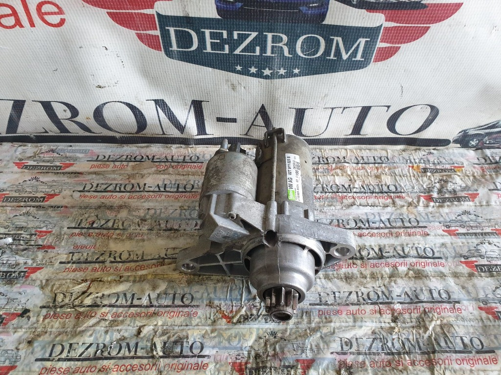 Electromotor original VW Jetta Mk6 1.6i 105cp cod piesa : 02T911023S