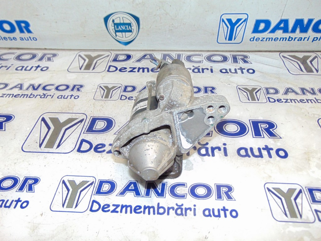ELECTROMOTOR RENAULT CAPTUR 0.9 TCe AN 2019 COD 233007970R / ESW10-12