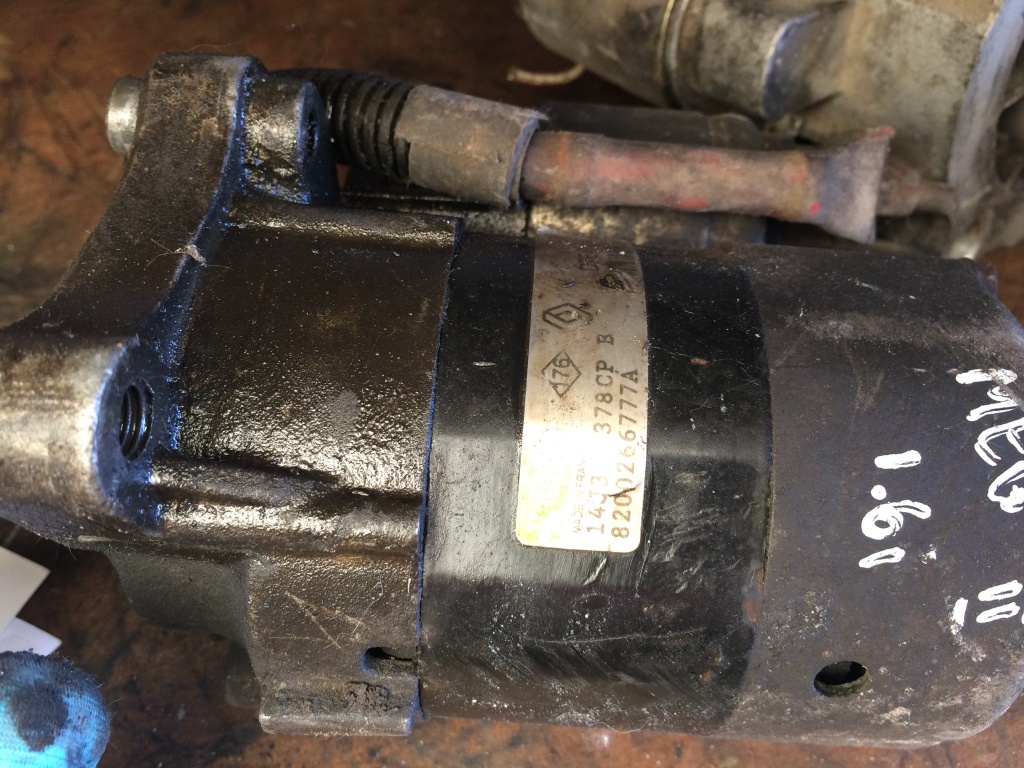 Electromotor renault megane 2 1.6 i cod...8200266777 A
