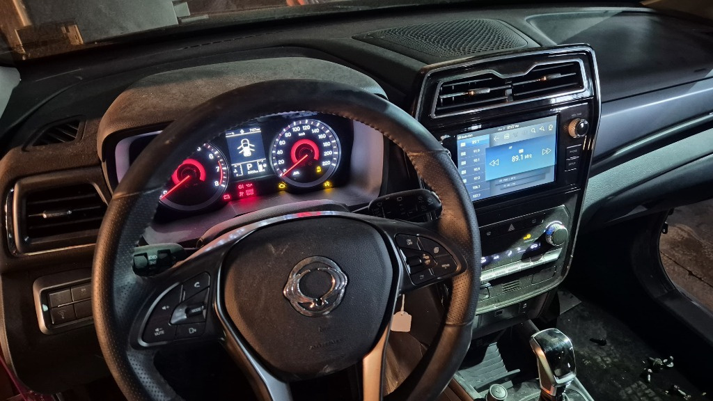Electromotor SsangYong Tivoli 2023 SUV 1
