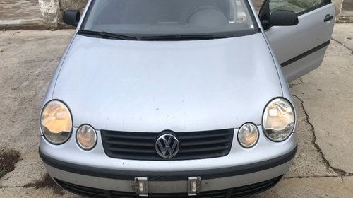 Electromotor Volkswagen Polo 9N 2003 coupe 1.2